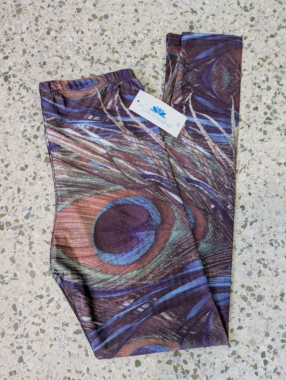 NWT Lotus Leggings Peacock Feather Print Leggings